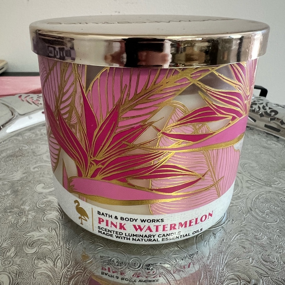 Bath & Body Works Pink and Gold Leaf Candle